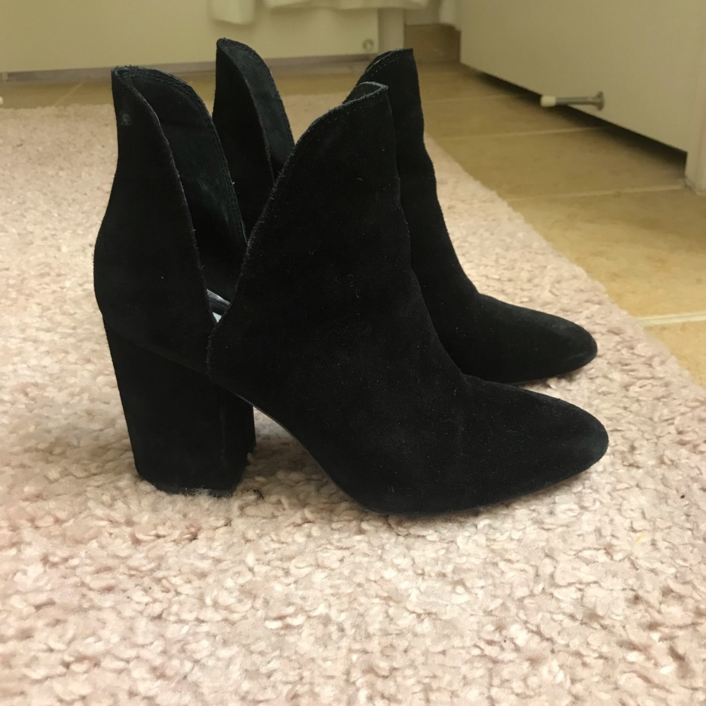 Steve Madden Rookie black booties